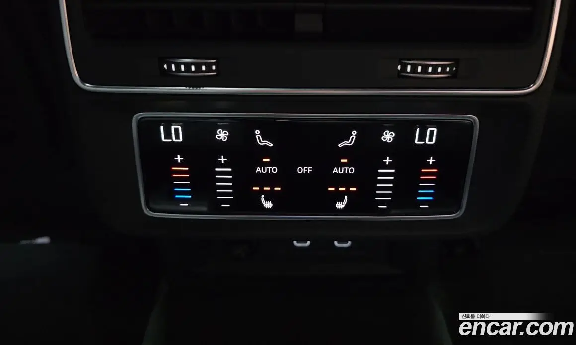 Audi Q7 2023 3.0 автомат (гидро), фото 25