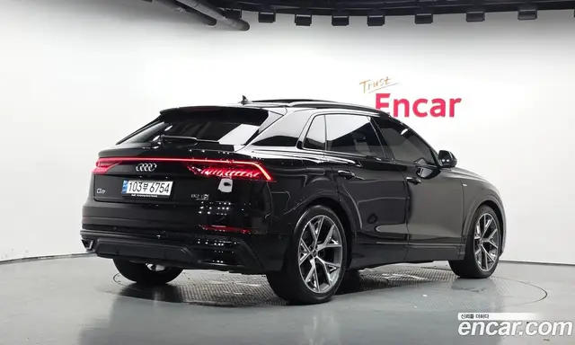 Audi Q8 2023 3.0 автомат (гидро), миниатюра 2