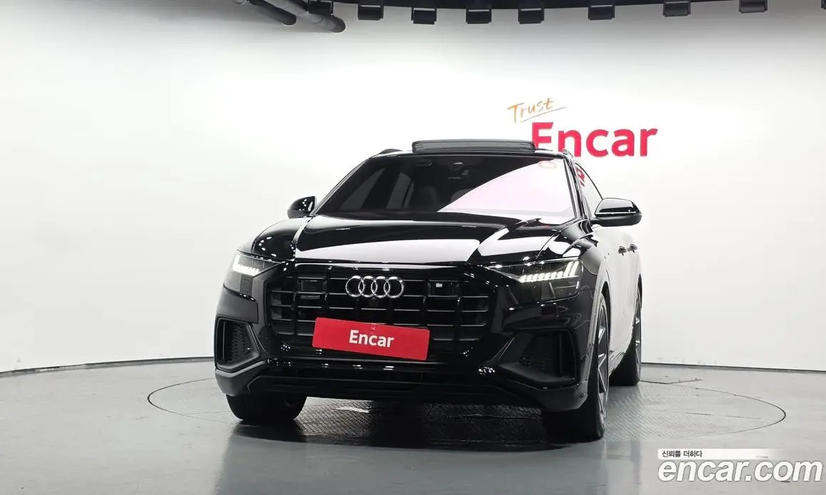 Audi Q8 2023 3.0 автомат (гидро), фото 3