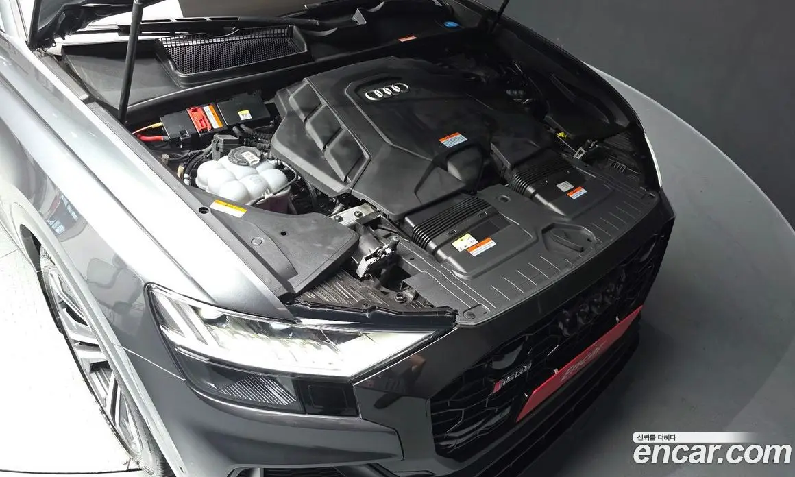 Audi Q8 2023 3.0 автомат (гидро), фото 6