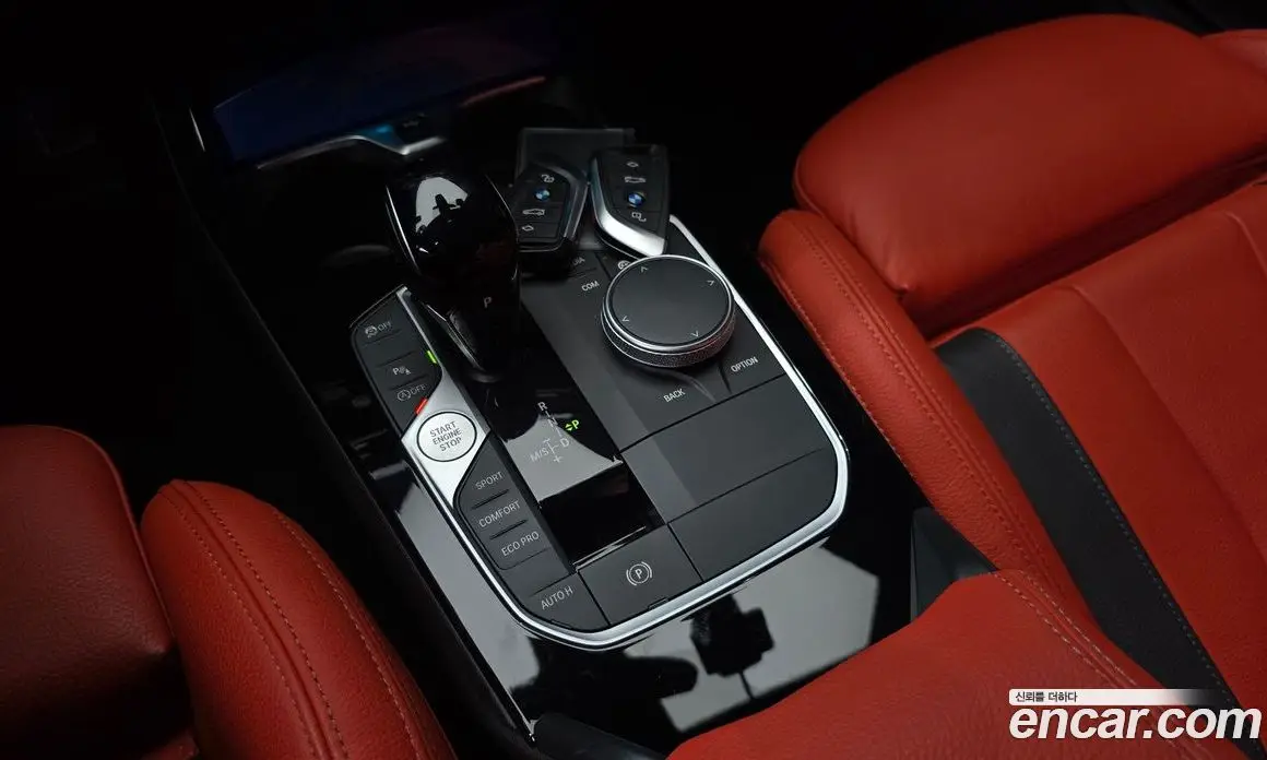 BMW 1 серия 2023 2.0 автомат (гидро), фото 12