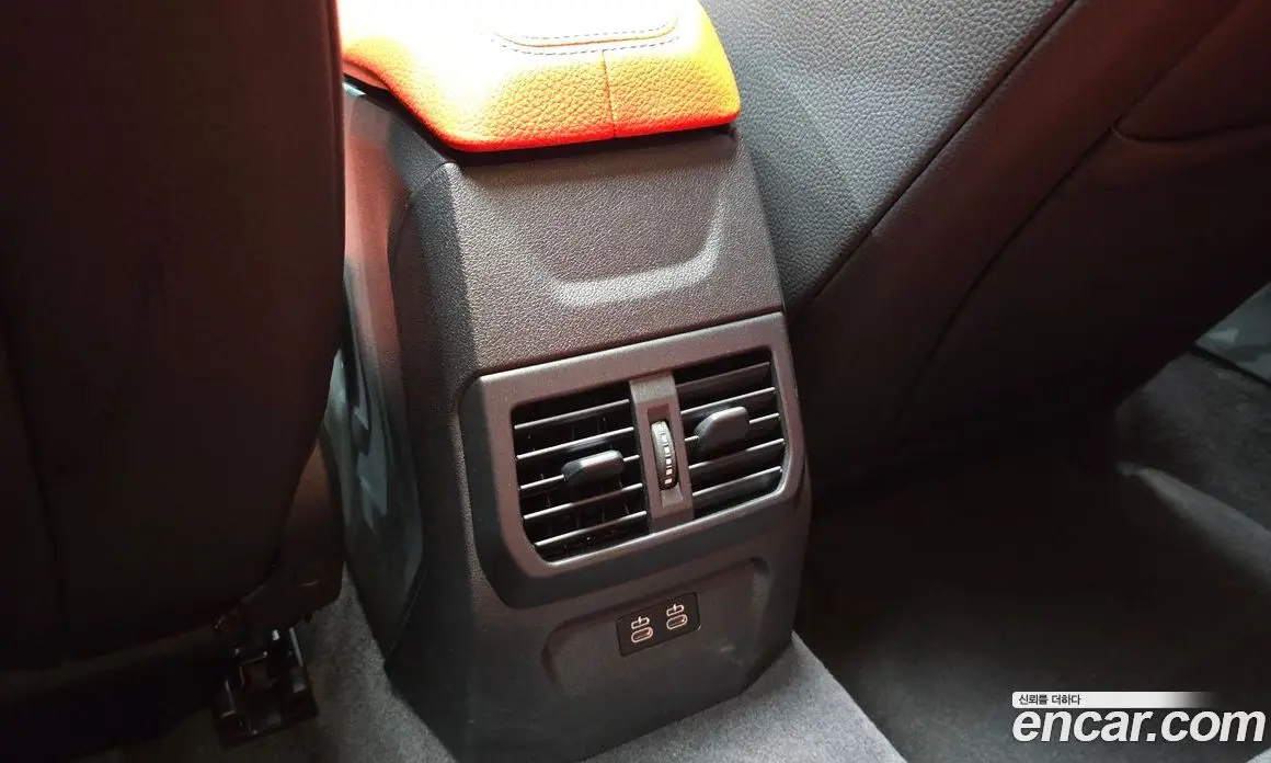 BMW 1 серия 2023 2.0 автомат (гидро), фото 27
