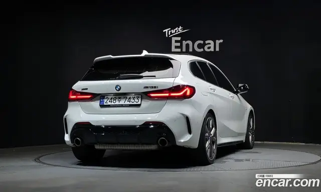 BMW 1 серия 2023 2.0 автомат (гидро), миниатюра 4