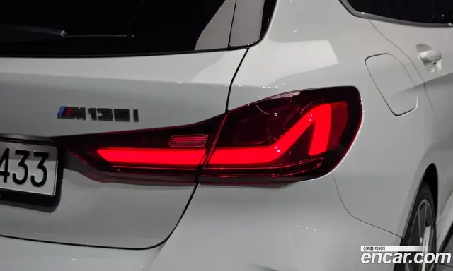 BMW 1 серия 2023 2.0 автомат (гидро), миниатюра 9