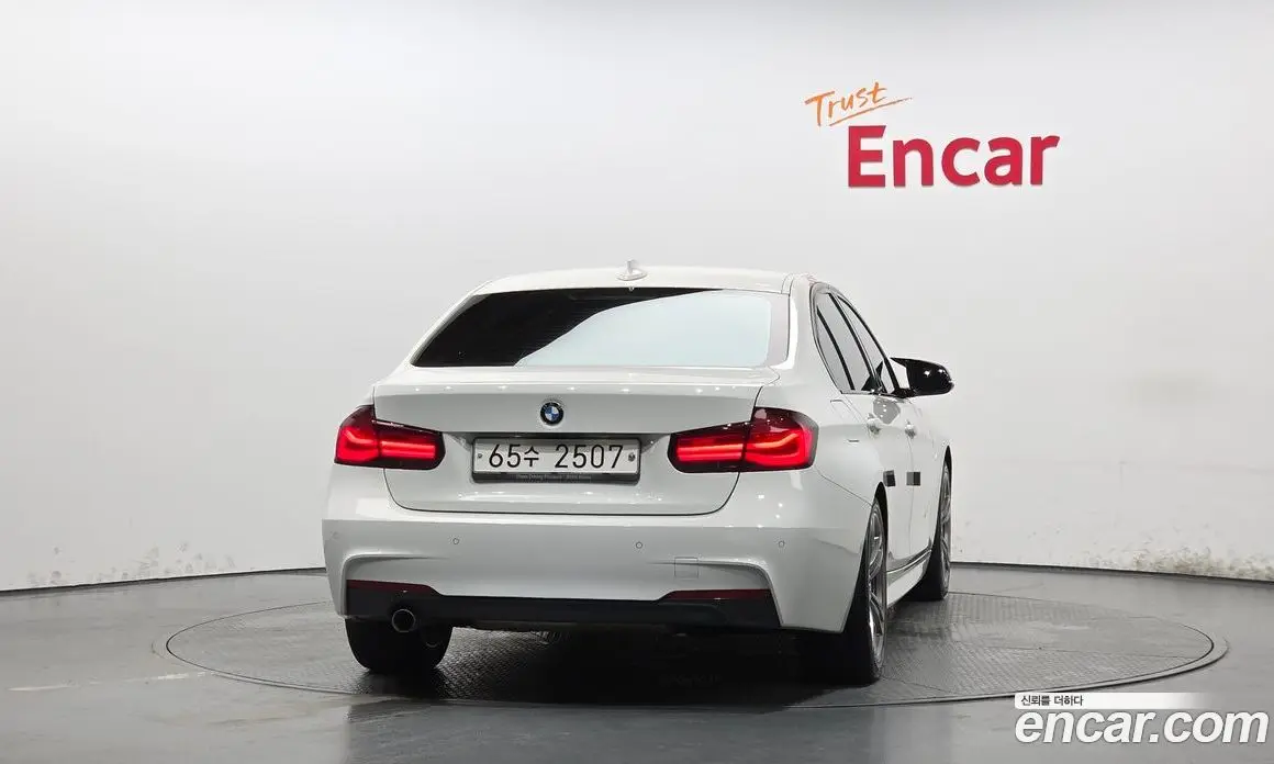 BMW 3 серия 2017 2.0 автомат (гидро), фото 4