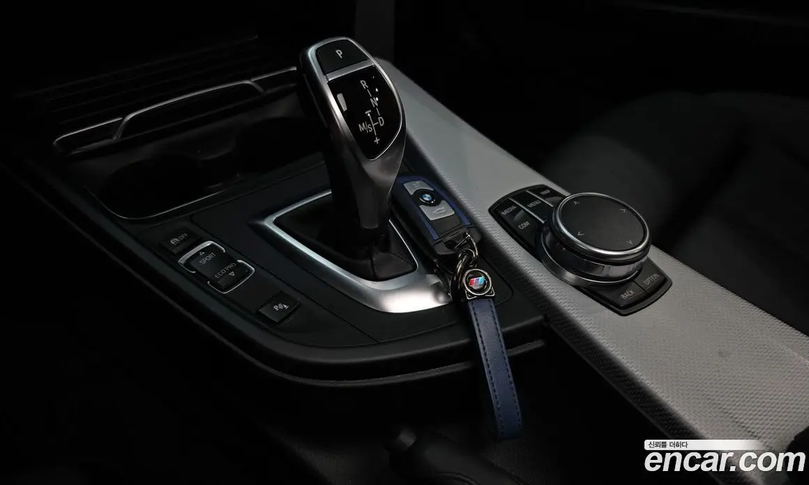 BMW 3 серия 2017 2.0 автомат (гидро), фото 9