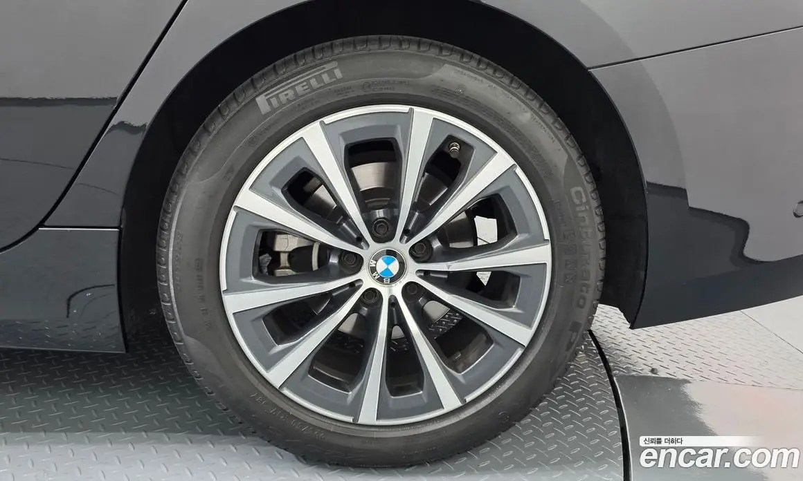 BMW 3 серия 2023 2.0 автомат (гидро), фото 7