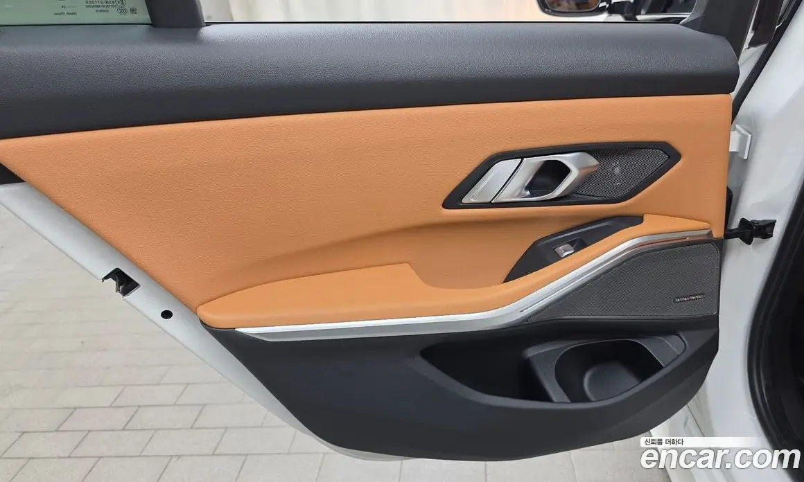 BMW 3 серия 2024 2.0 автомат (гидро), фото 15
