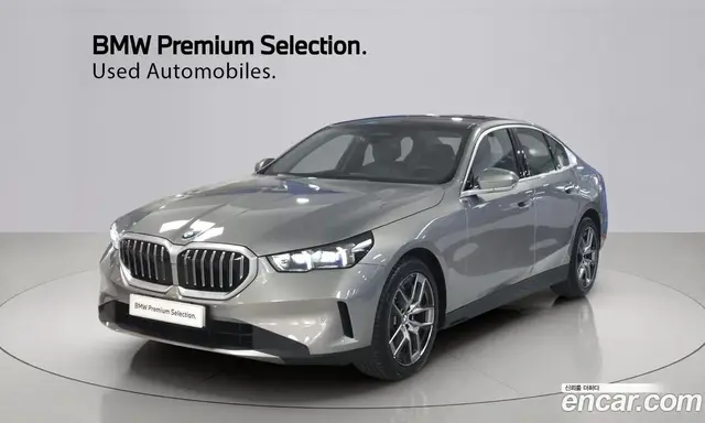BMW 5 серия 2025 2.0 автомат (гидро), миниатюра 1