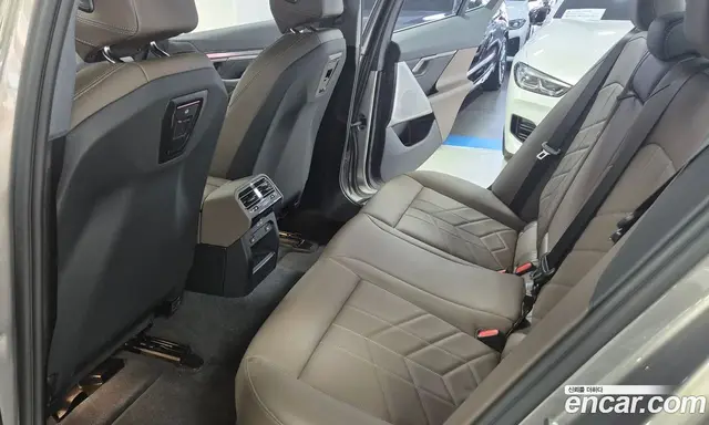BMW 5 серия 2025 2.0 автомат (гидро), миниатюра 11