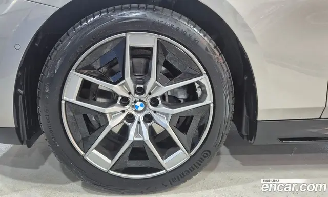 BMW 5 серия 2025 2.0 автомат (гидро), миниатюра 5
