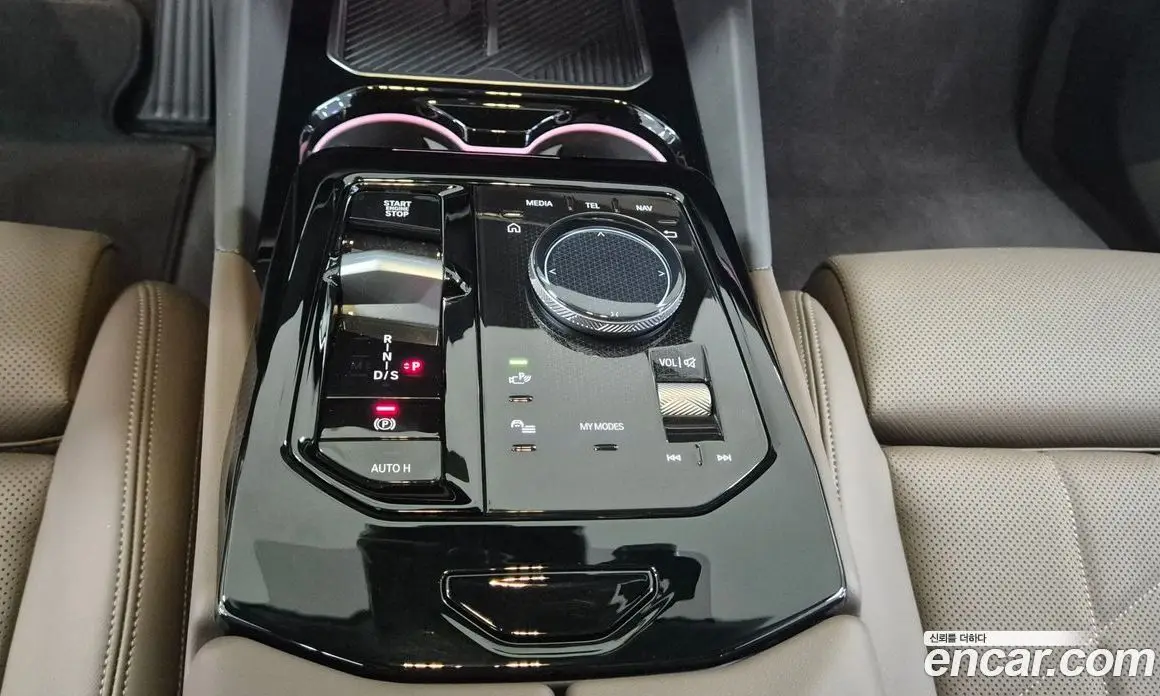 BMW 5 серия 2025 2.0 автомат (гидро), фото 9