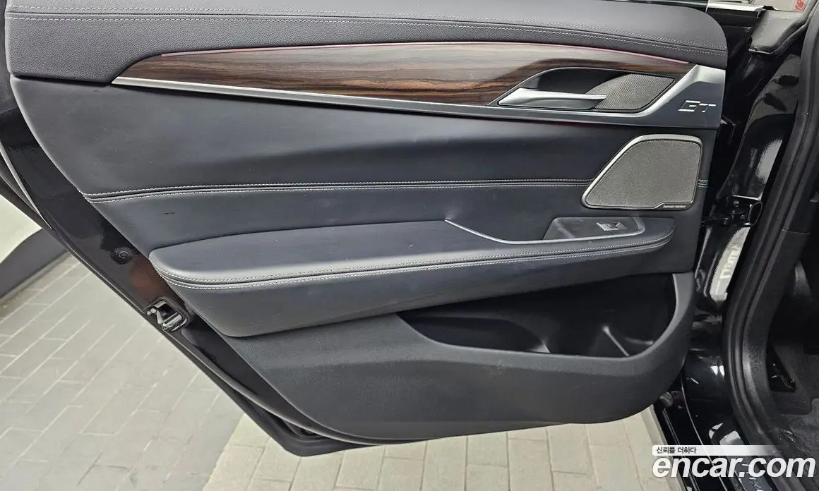 BMW 6 серия 2021 3.0 автомат (гидро), фото 15