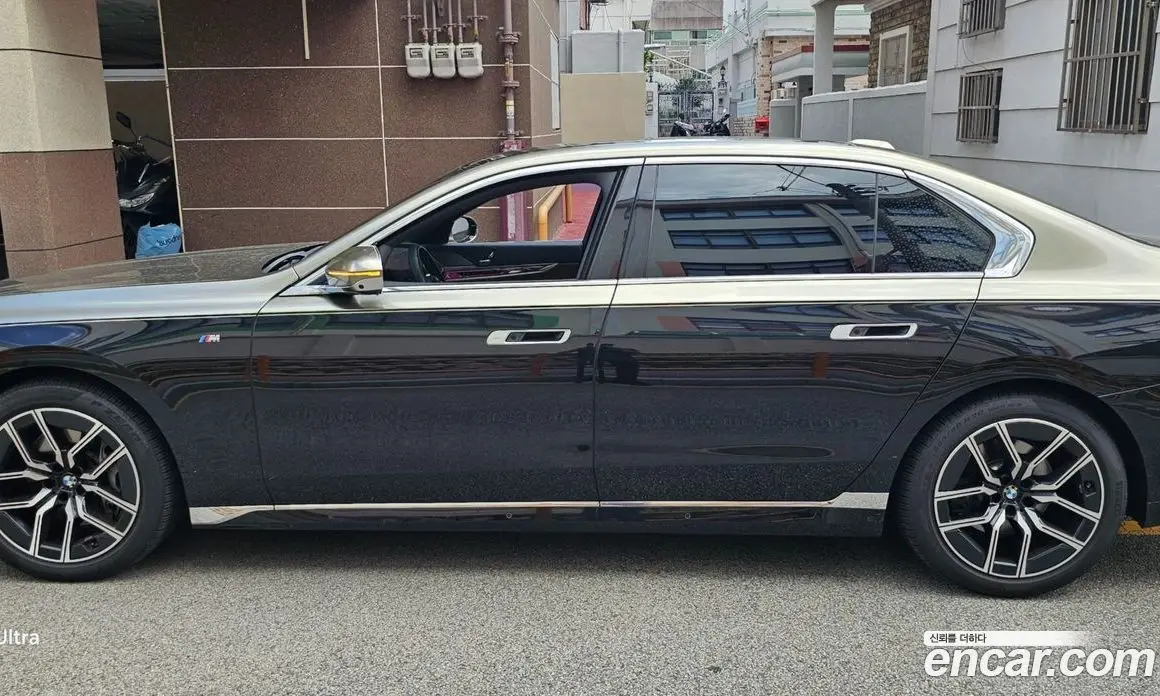 BMW 7 серия 2024 3.0 автомат (гидро), фото 4