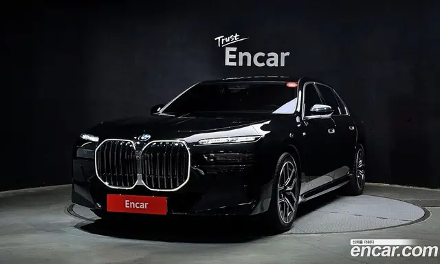 BMW 7 серия 2025 3.0 автомат (гидро), миниатюра 1