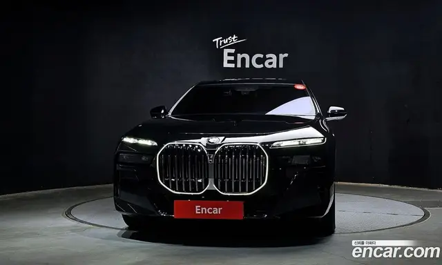 BMW 7 серия 2025 3.0 автомат (гидро), миниатюра 3