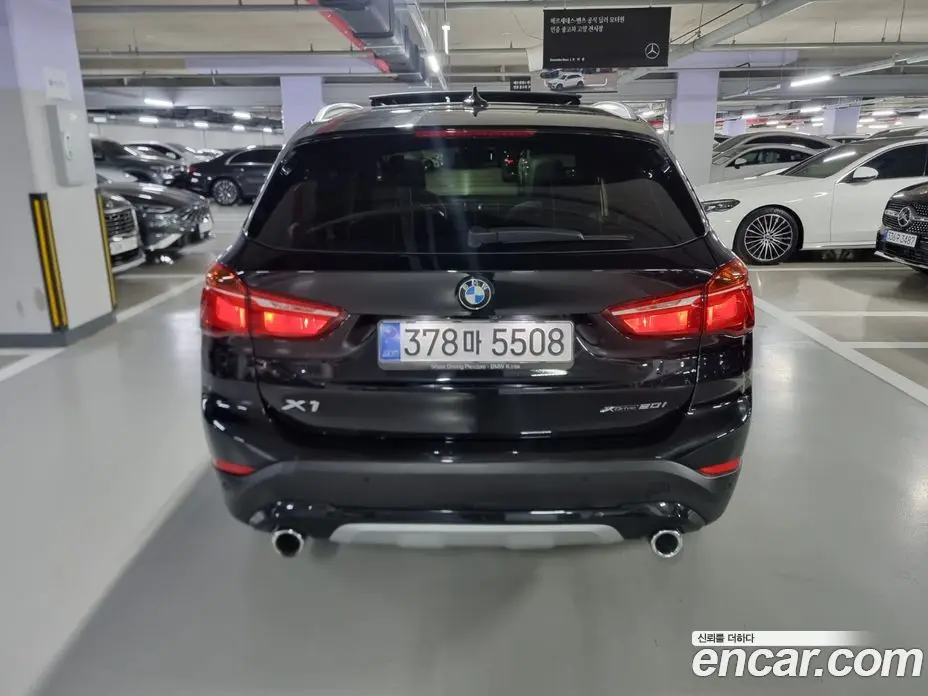 BMW X1 2022 2.0 автомат (гидро), фото 4 BMW X1 2022 2.0 автомат (гидро), фото 4