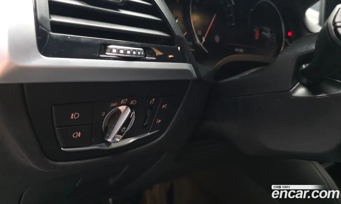 BMW X4 2019 2.0 автомат (гидро), фото 31