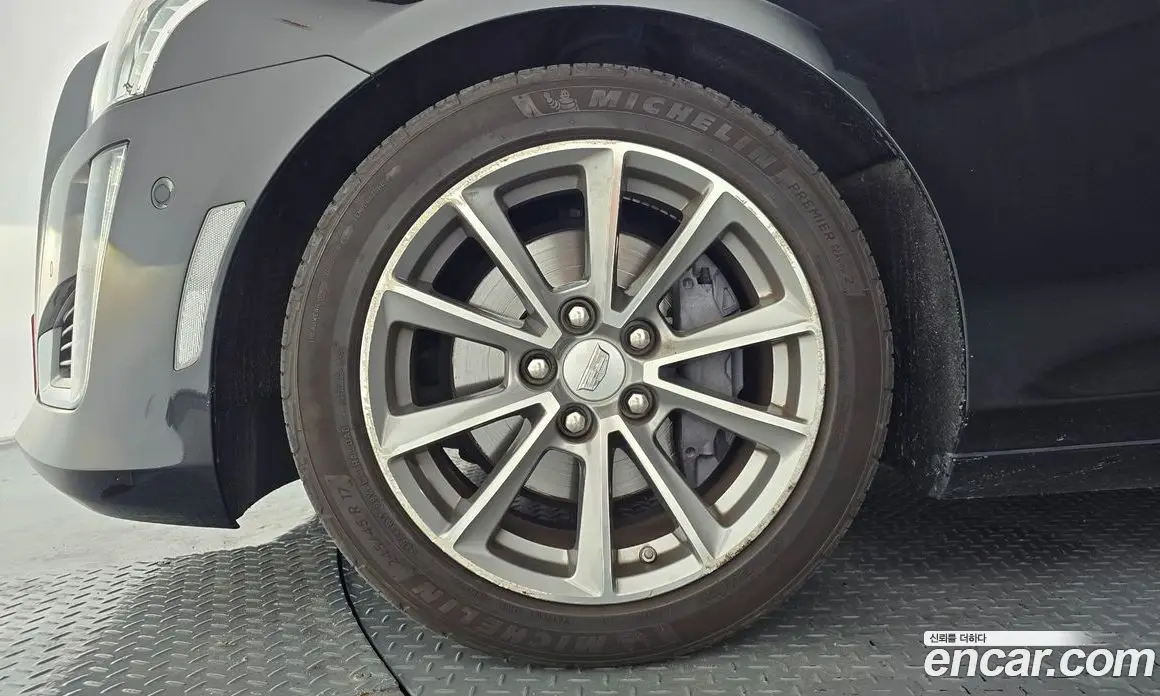Cadillac CTS 2018 2.0 автомат (гидро), фото 5