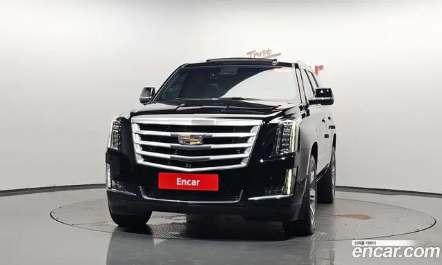 Cadillac Escalade 2019 6.2 автомат (гидро), миниатюра 2