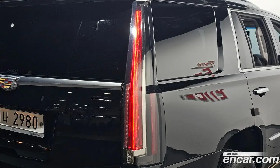 Cadillac Escalade 2019 6.2 автомат (гидро), фото 8