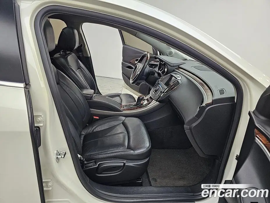 Chevrolet Alpheon 2012 2.4 автомат (гидро), фото 11