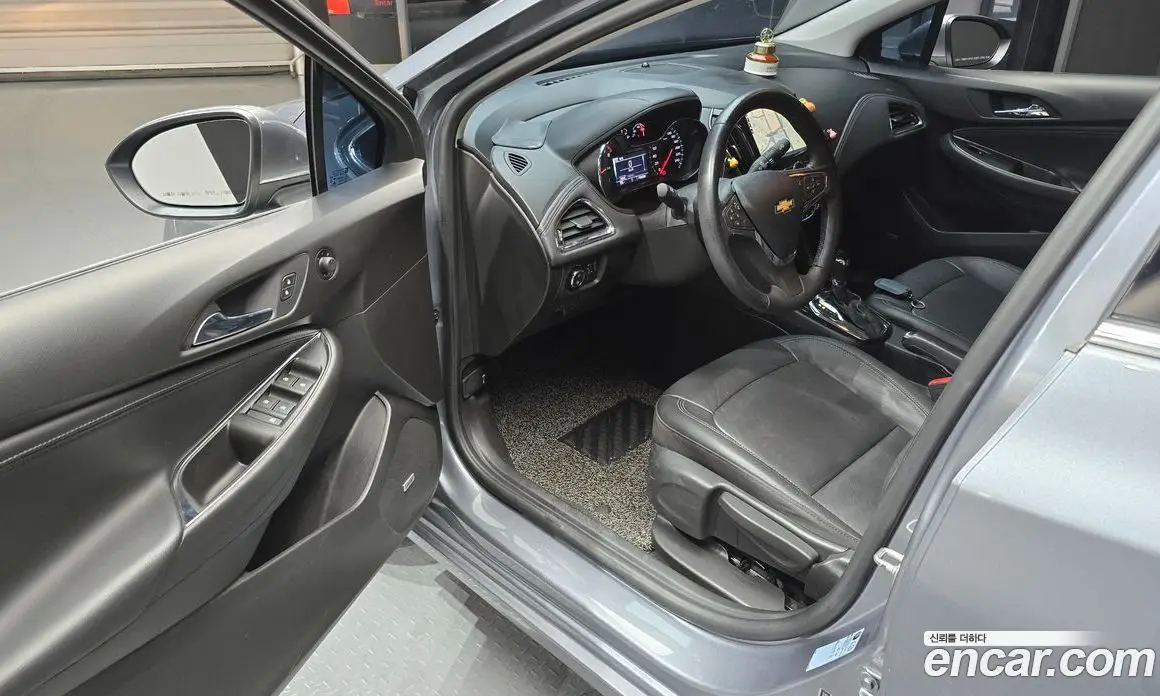 Chevrolet Cruze 2017 1.4 автомат (гидро), фото 13