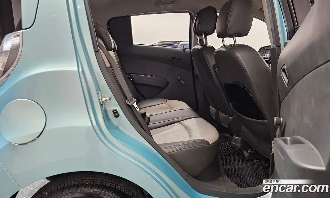 Chevrolet Matiz 2010 1.0 автомат (гидро), фото 12