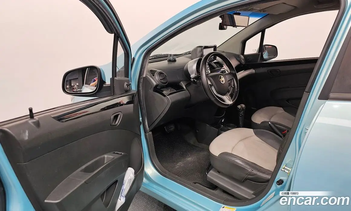 Chevrolet Matiz 2010 1.0 автомат (гидро), фото 10