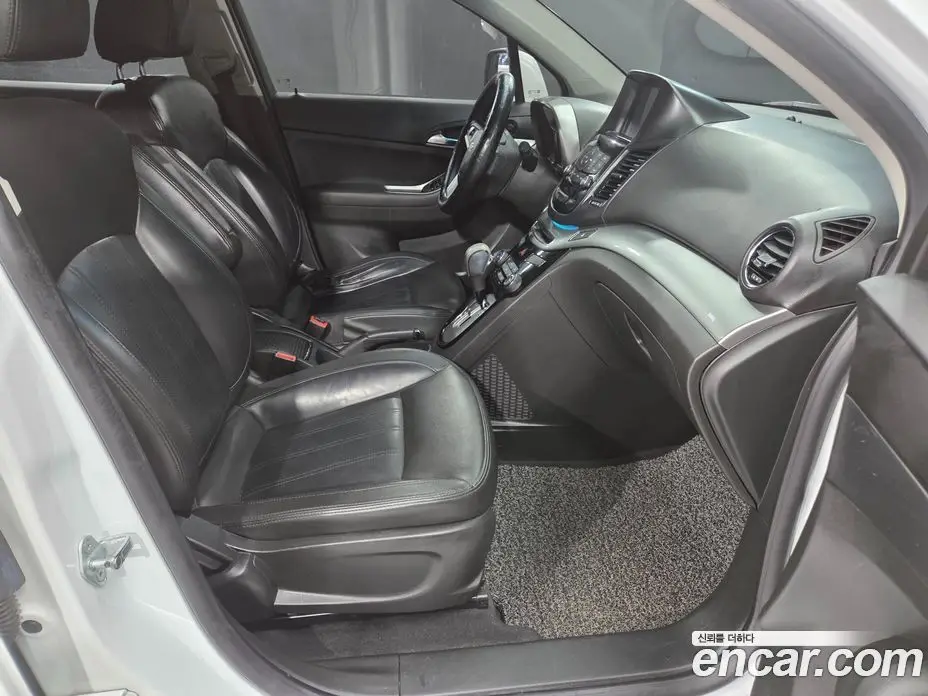 Chevrolet Orlando 2013 2.0 автомат (гидро), фото 8