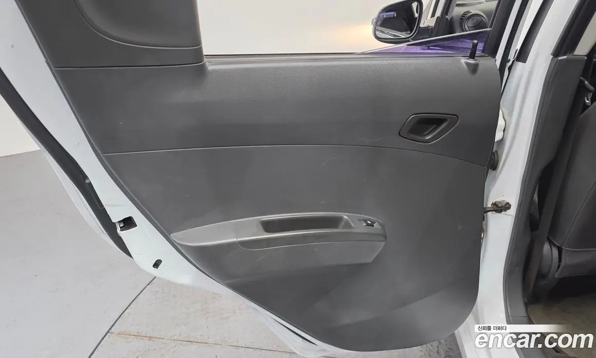 Chevrolet Spark 2014 1.0 автомат (гидро), фото 15