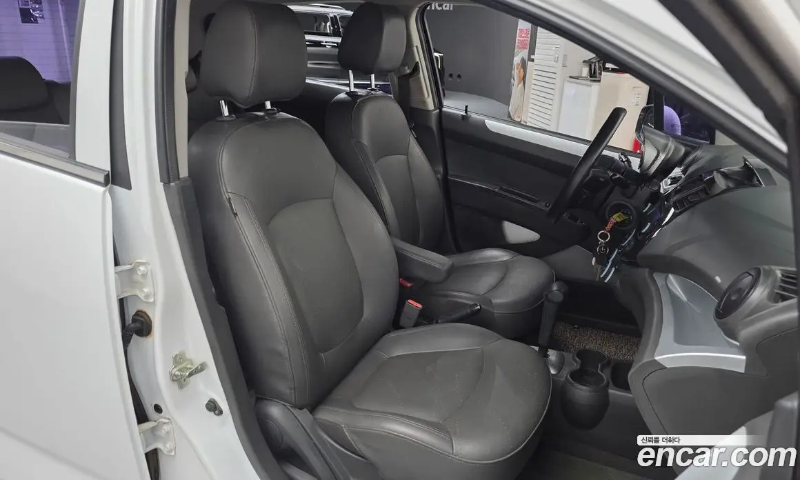 Chevrolet Spark 2014 1.0 автомат (гидро), фото 16