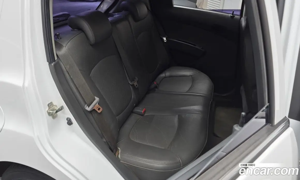 Chevrolet Spark 2014 1.0 автомат (гидро), фото 17