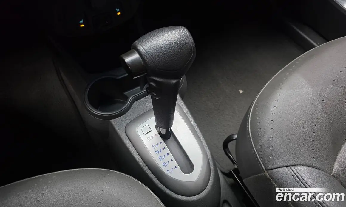 Chevrolet Spark 2014 1.0 автомат (гидро), фото 12