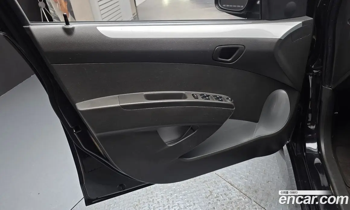 Chevrolet Spark 2014 1.0 автомат (гидро), фото 14