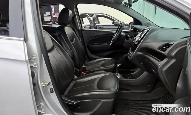 Chevrolet Spark 2015 1.0 автомат (гидро), миниатюра 11