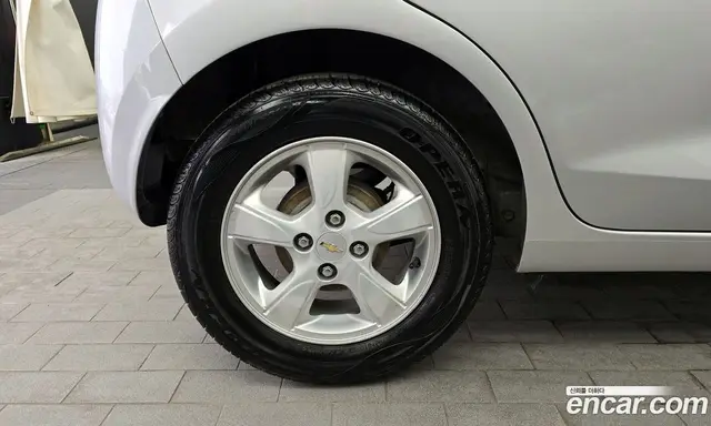 Chevrolet Spark 2015 1.0 автомат (гидро), миниатюра 5