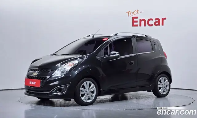 Chevrolet Spark 2015 1.0 автомат (гидро), миниатюра 1