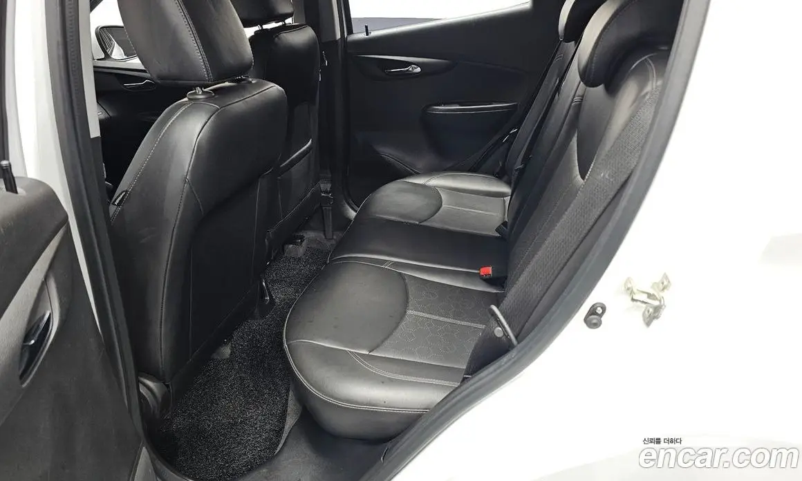 Chevrolet Spark 2016 1.0 автомат (гидро), фото 11