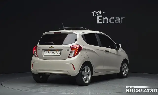 Chevrolet Spark 2016 1.0 автомат (гидро), миниатюра 2