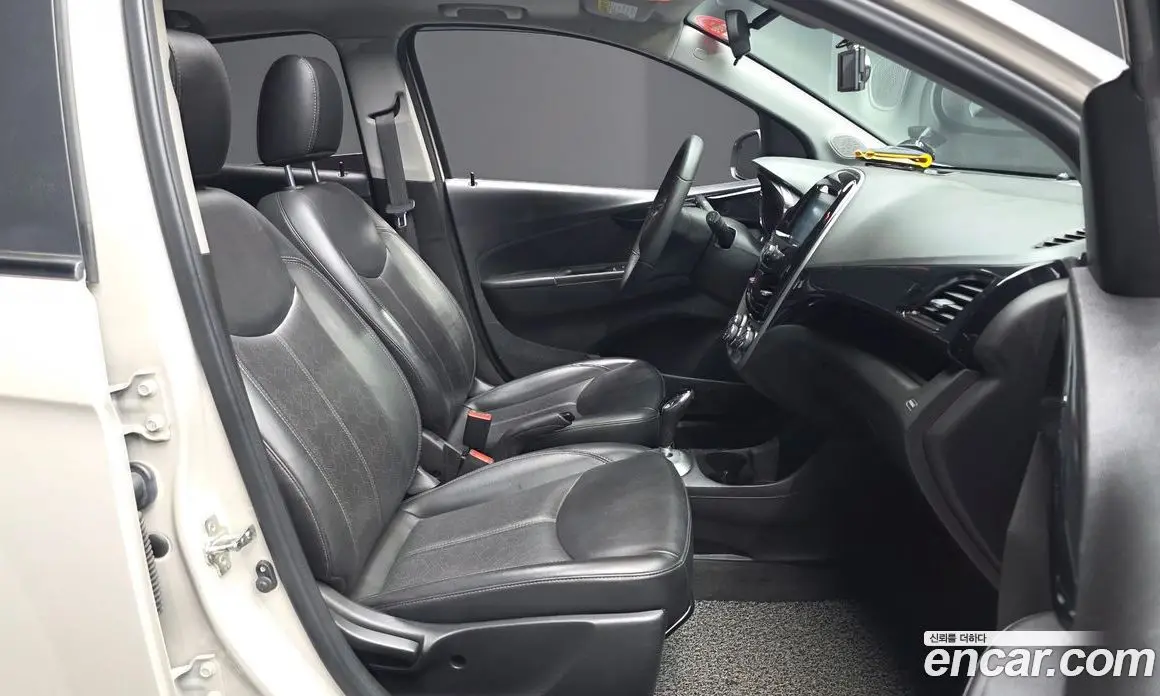 Chevrolet Spark 2016 1.0 автомат (гидро), фото 16