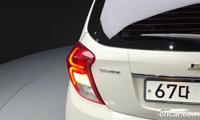 Chevrolet Spark 2016 1.0 автомат (гидро), миниатюра 9