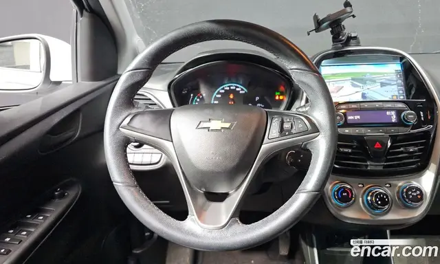 Chevrolet Spark 2016 1.0 автомат (гидро), миниатюра 10