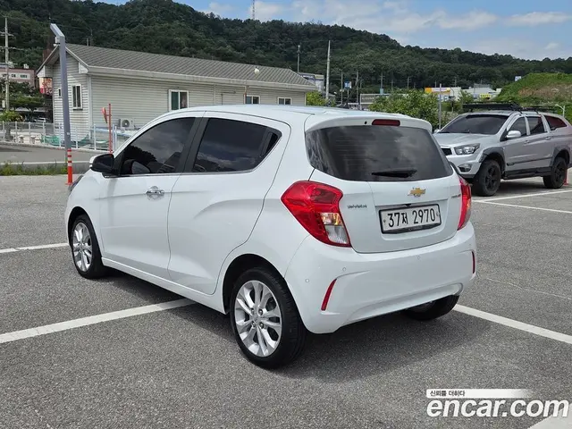 Chevrolet Spark 2019 1.0 автомат (гидро), миниатюра 6