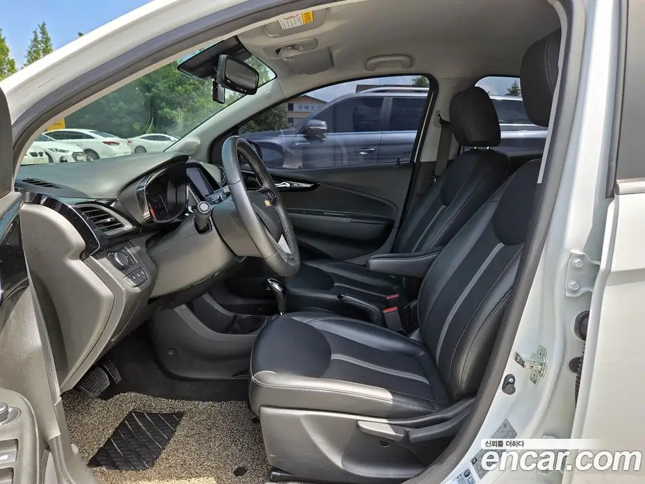 Chevrolet Spark 2019 1.0 автомат (гидро), фото 8