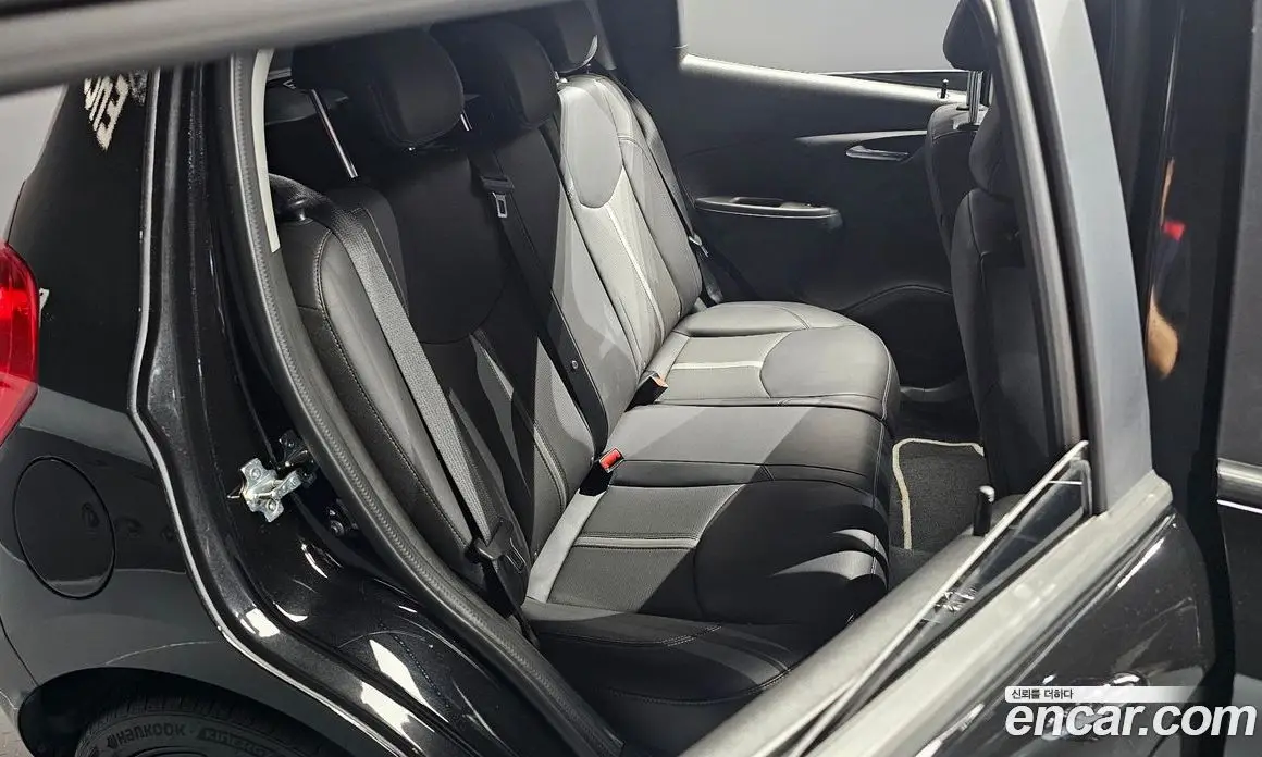 Chevrolet Spark 2021 1.0 автомат (гидро), фото 16