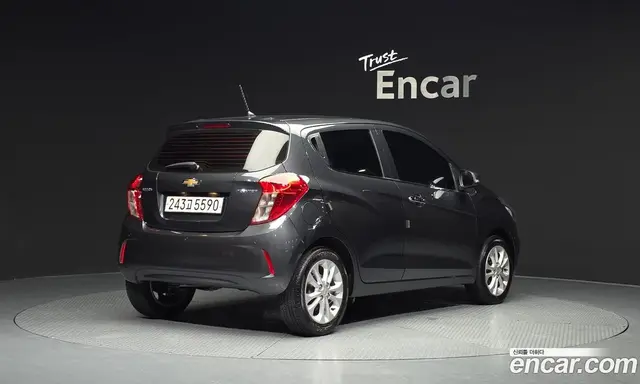 Chevrolet Spark 2022 1.0 автомат (гидро), миниатюра 2