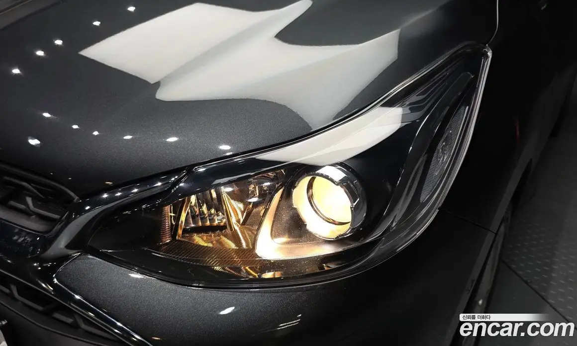 Chevrolet Spark 2022 1.0 автомат (гидро), фото 8