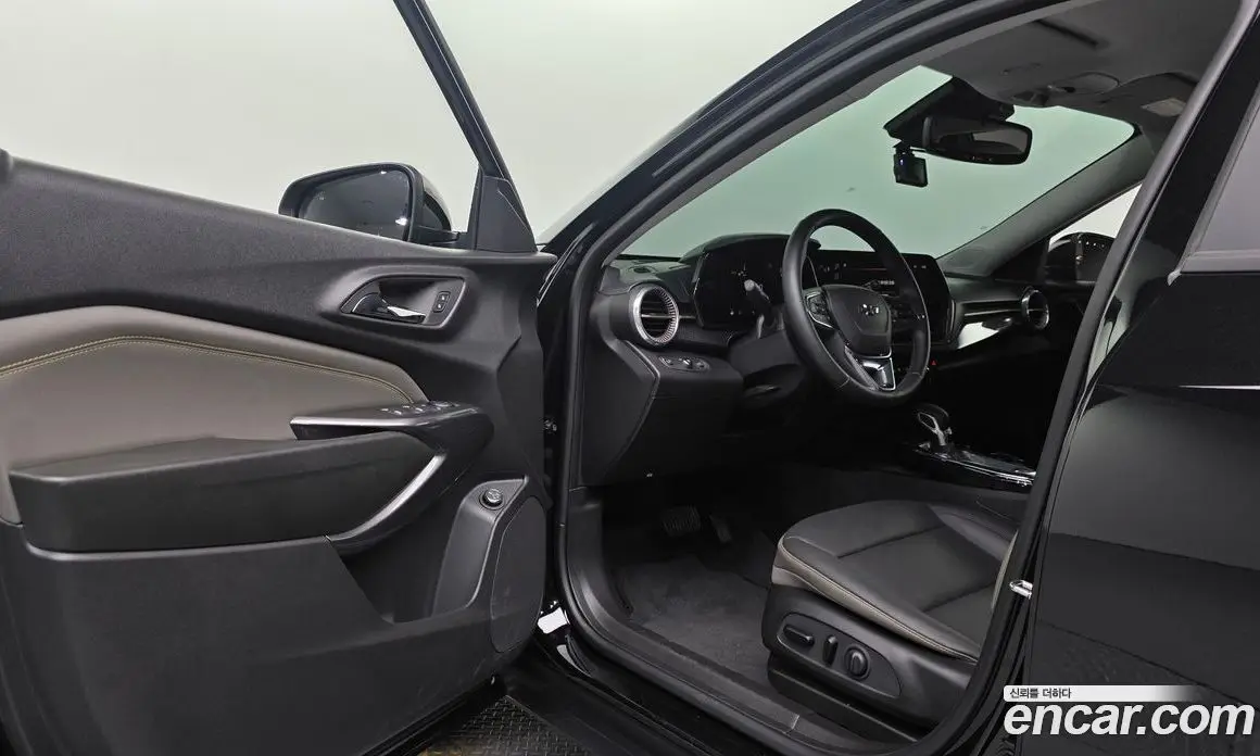 Chevrolet Trax 2023 1.2 автомат (гидро), фото 13
