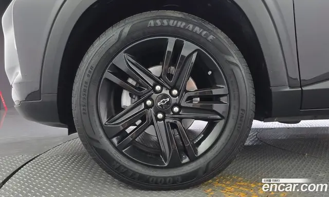 Chevrolet Trax 2023 1.2 автомат (гидро), миниатюра 5